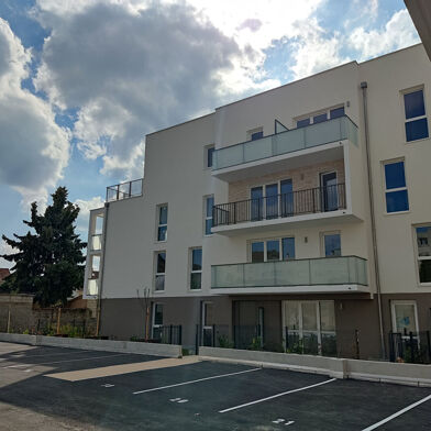 Appartement 2 pièces 664 €