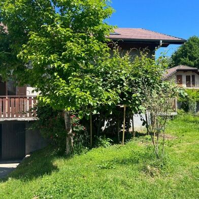 Appartement 4 pièces 2200 €