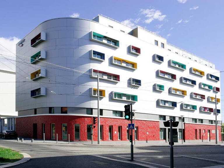 INVESTISSEMENT LMNP - T2 NICE — photo 1