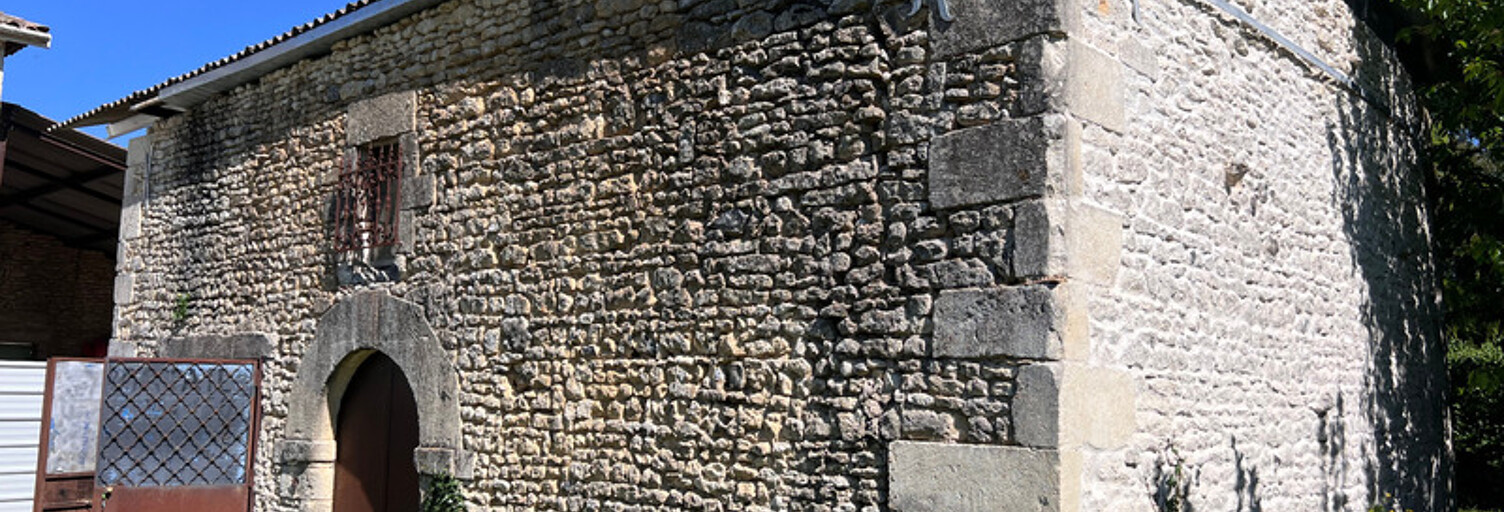 Maison 1 Pièce 160 m² à vendre à Chérac (17610)