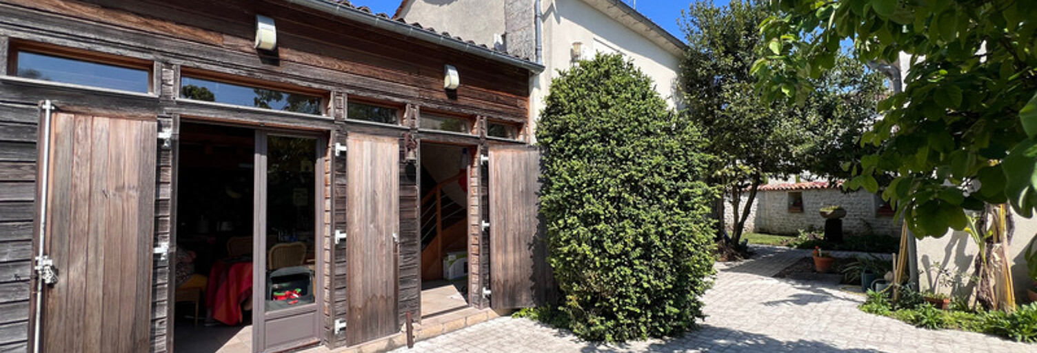 Maison 7 Pièces 224 m² à vendre à Gensac-la-Pallue (16130)