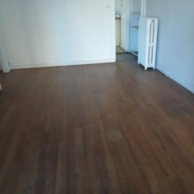 Appartement 3 pièces 850 €