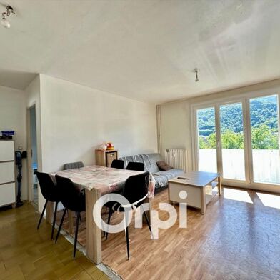 Appartement 3 pièces 130000 €