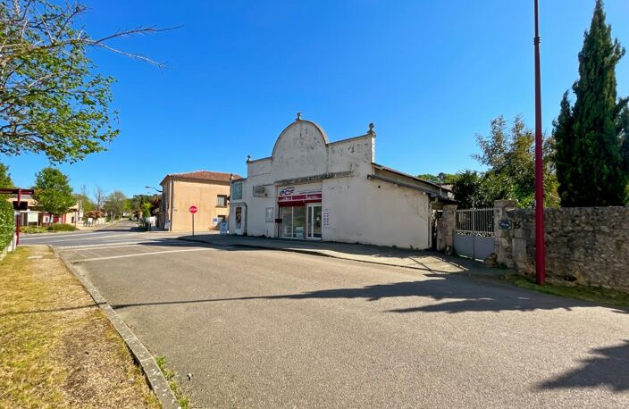 Ensemble de Locaux commerciaux 300m2 — photo 3