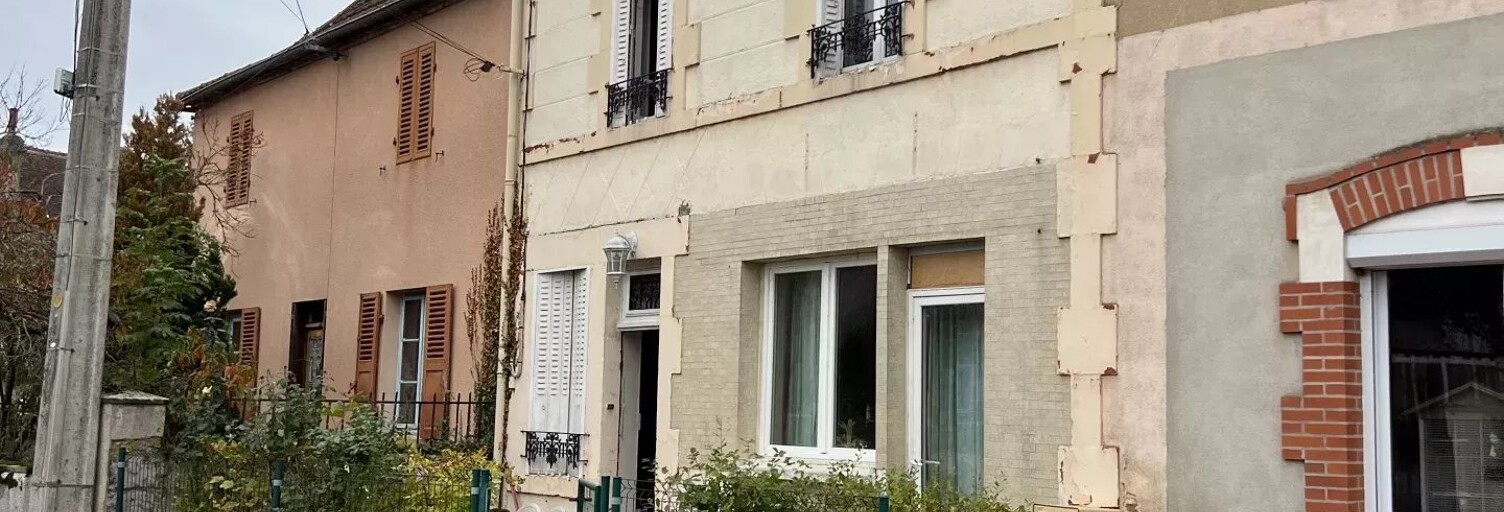 Maison  191 m² à vendre à Monétay-sur-Loire (03470)