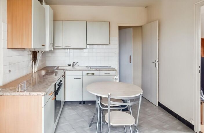 Charmant T3 de 79 m² au sol, proche gare — photo 2