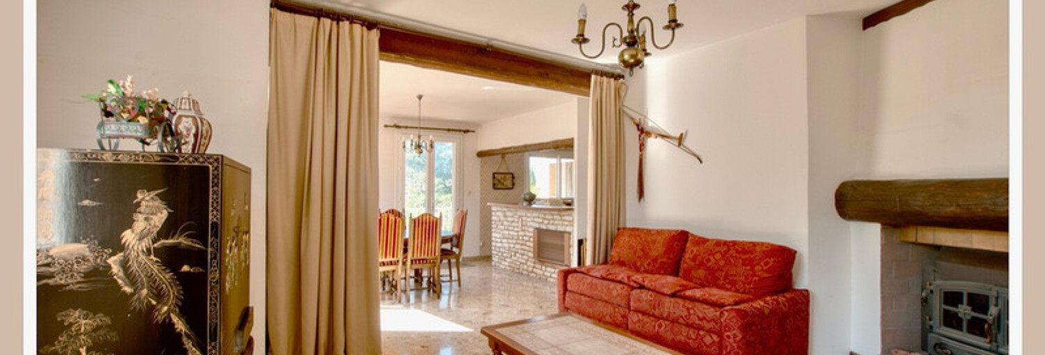 Maison 8 Pièces 210 m² à vendre à Pierrelatte (26700)
