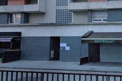 Commerce  594000 €