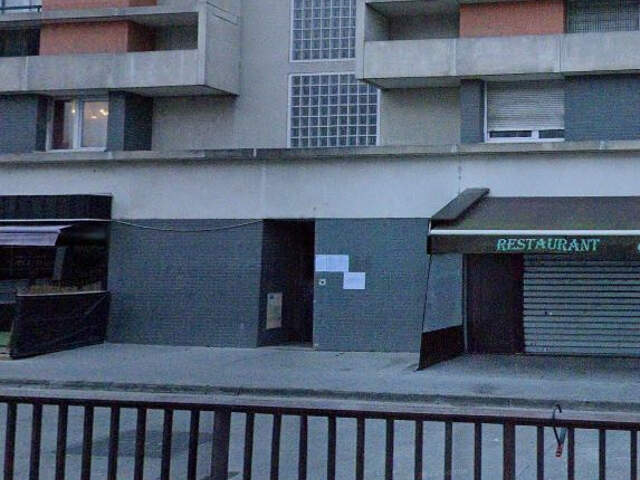 VENTE A SAINT-OUEN: MURS COMMERCIAUX LOUES DE RESTAURANTS — photo du bien