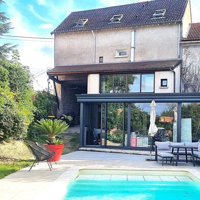 Maison 6 pièces 470000 €