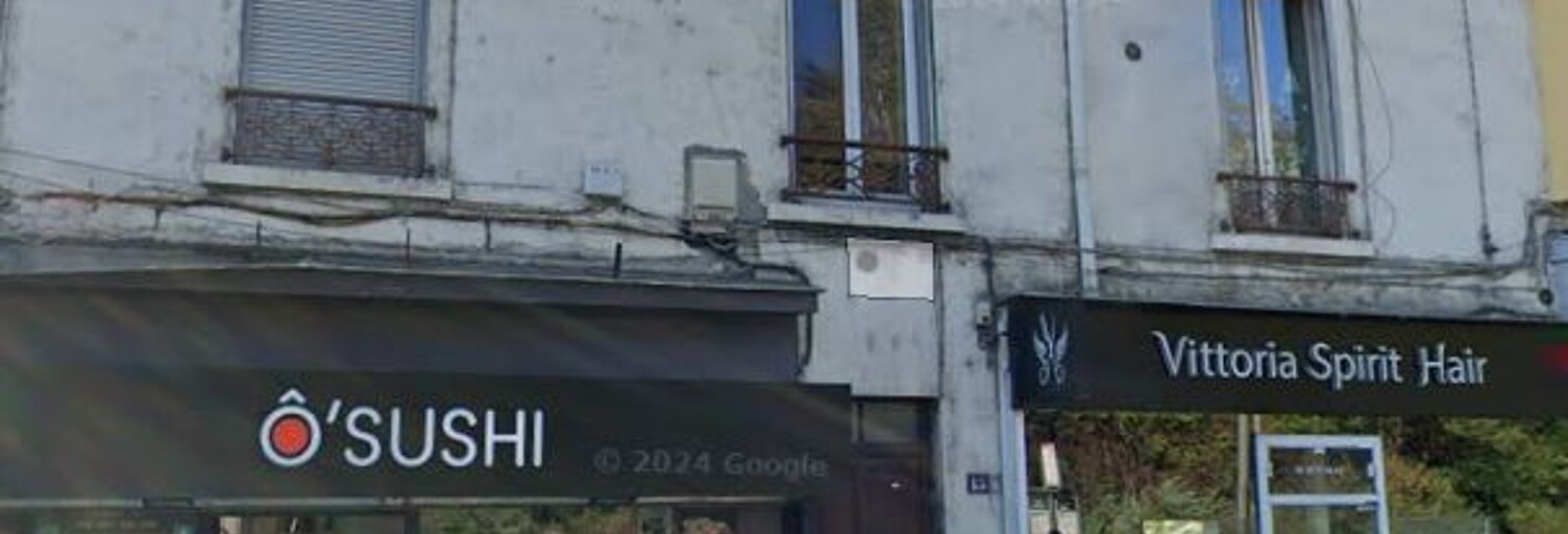 property.type.service   m² à vendre à Oullins-Pierre-Bénite (69600)