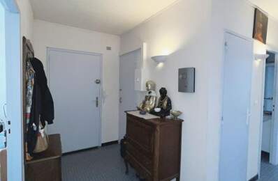 T3 avec loggia, cave et place de parking privative, vendu loué !!!! — photo du bien