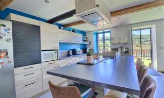 Maison 7 Pièces 192 m² à vendre à Matour (71520)