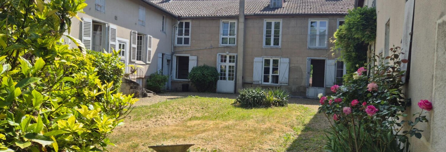 Maison 16 Pièces 396 m² à vendre à Éclaron-Braucourt-Sainte-Livière (52290)