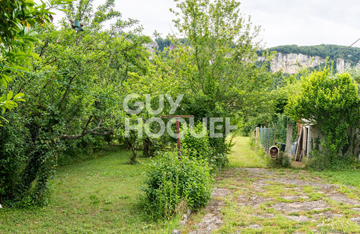 Maison avec un sous-sol complet et un grand terrain — photo 2
