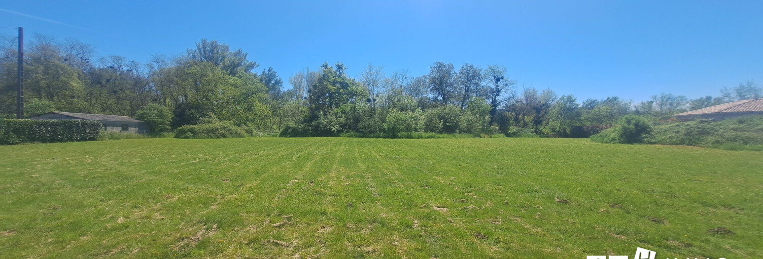 Terrain  940 m² à vendre à Saint-Julien-sur-Garonne (31220)