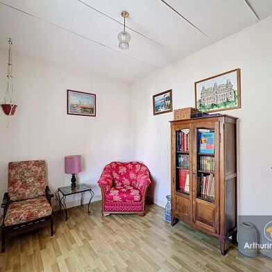 Maison 9 pièces 199000 €