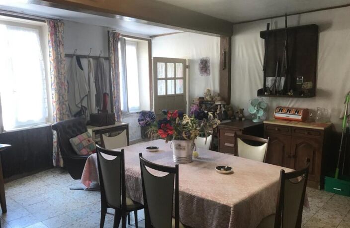 Vente maison 6 pièces 110 m² La Clayette (71800) — photo 2