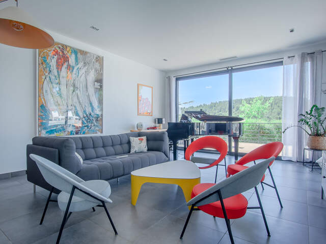 VENTABREN : Maison récente — photo du bien