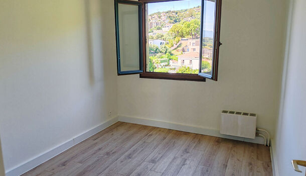 Appartement 3 pièces  à louer Bastia 20200