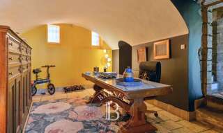 Maison 20 Pièces 400 m² à vendre à Lyon 5 (69005)