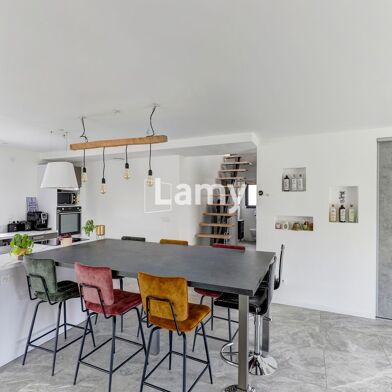 Maison 5 pièces 350000 €