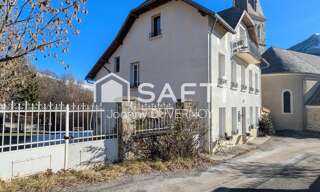 Maison 8 Pièces 238 m² à vendre à Saint-Jean-Saint-Nicolas (05260)