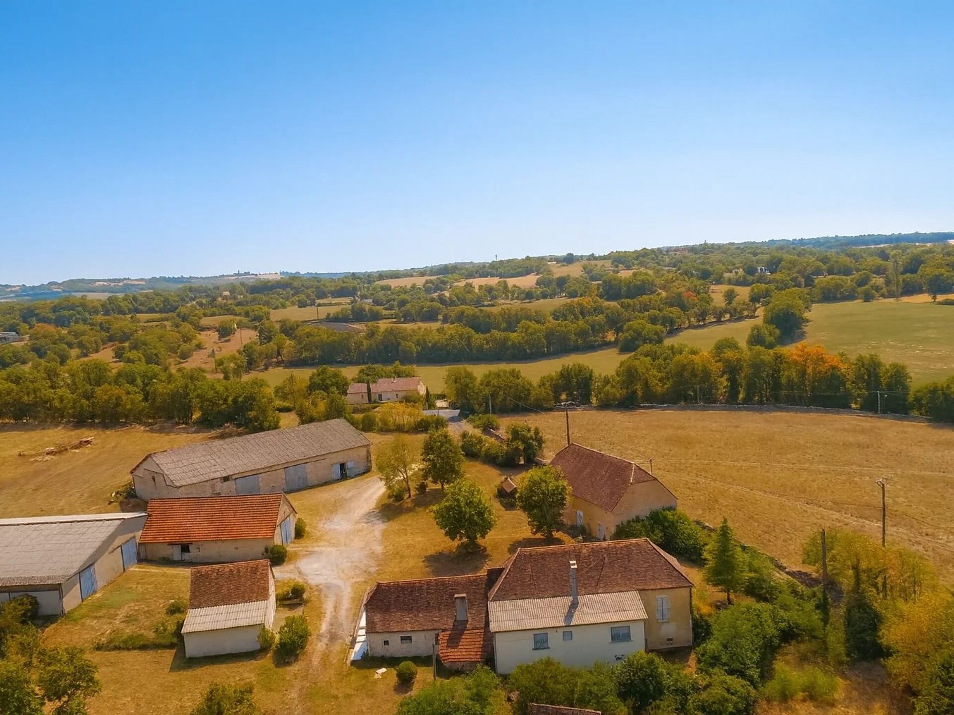 Maison 5 pièces 217 m² · à Montfaucon · 217 m² · 576 000 €