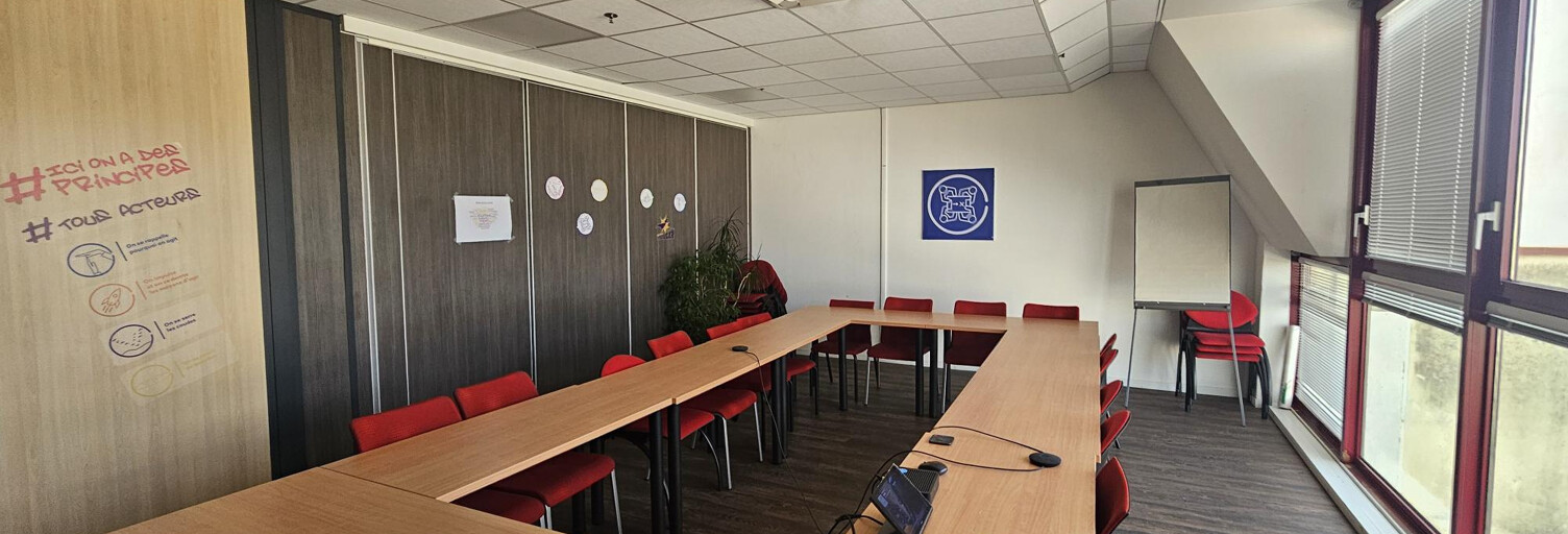 Bureau  822 m² à vendre à Angers (49000)