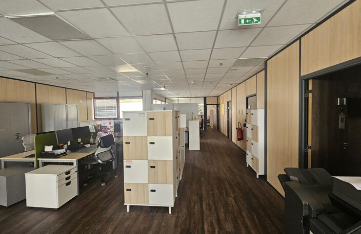 BUREAUX A VENDRE ANGERS GRAND MAINE — photo 2