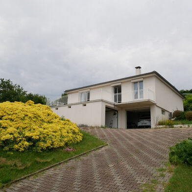 Maison 5 pièces 380000 €