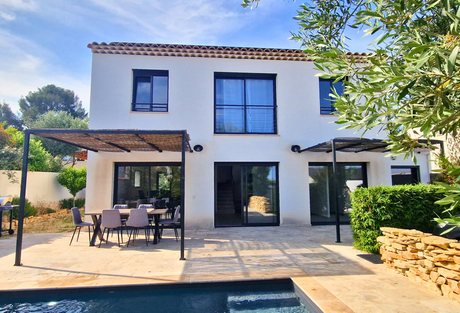 Maison contemporaine avec piscine à La Ciotat — photo 1