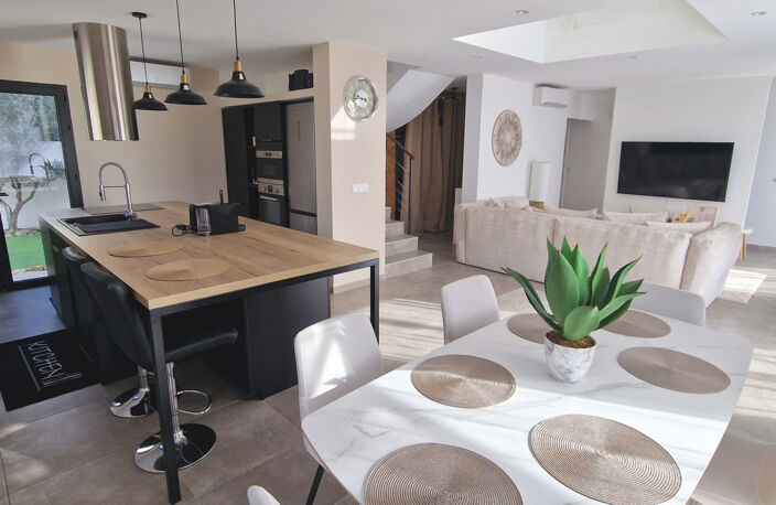 Maison contemporaine avec piscine à La Ciotat — photo 3
