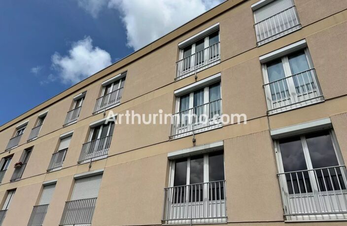 HARFLEUR PLEIN CENTRE APPARTEMENT T4 SPACIEUX  AVEC CAVE — photo 2