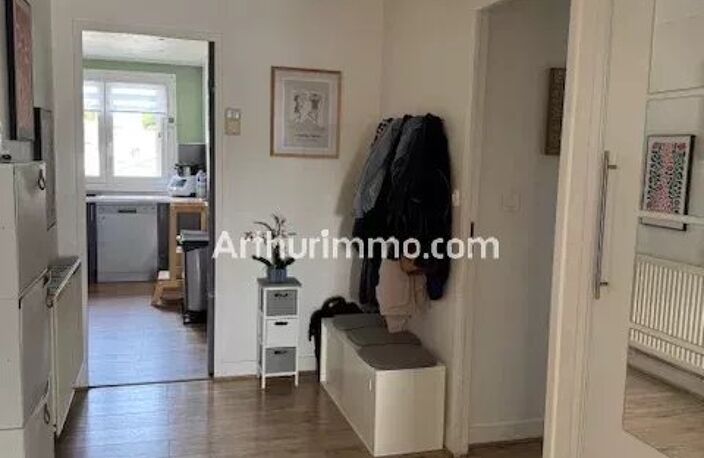 HARFLEUR PLEIN CENTRE APPARTEMENT T4 SPACIEUX  AVEC CAVE — photo 4