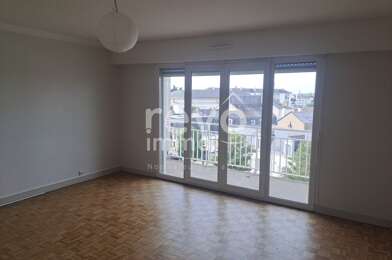 Appartement 3 pièces 750 €