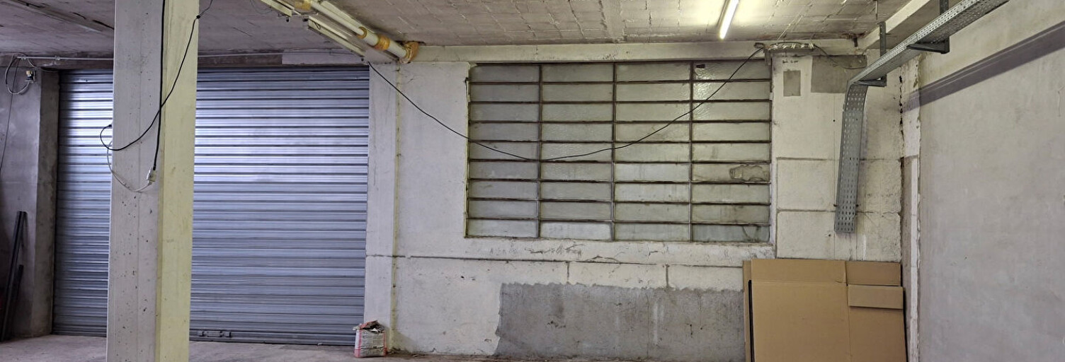 Commerce  292 m² à vendre à Saint-Ferréol-d'Auroure (43330)