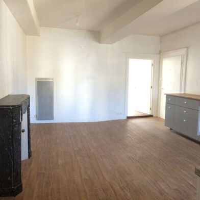 Appartement 3 pièces 80900 €