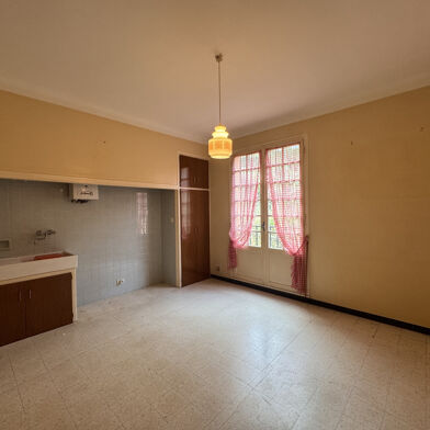 Maison 13 pièces 451500 €