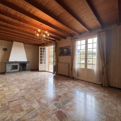 Maison 13 pièces 451500 €