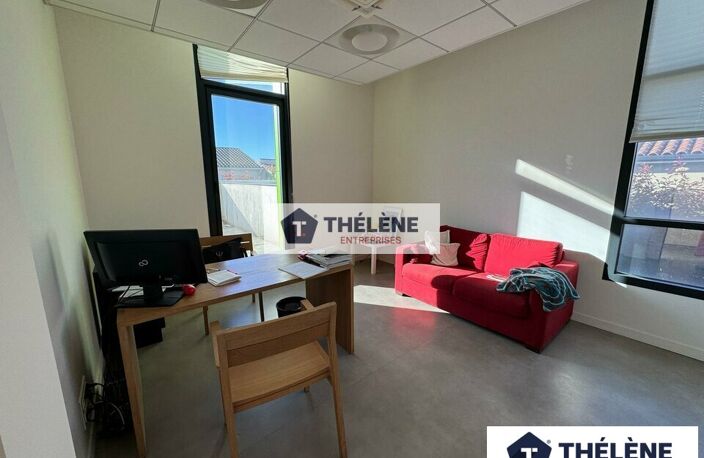 BUREAUX à LOUER — photo 2