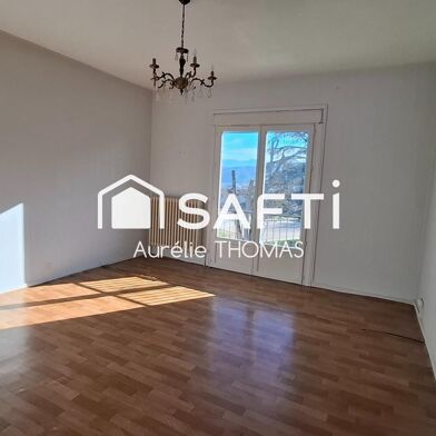 Immeuble  145000 €