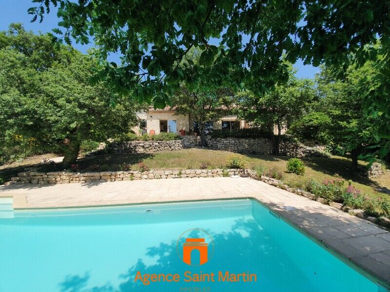 Villa / Maison  T6 à vendre Montélimar 26200