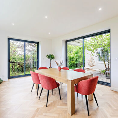 Maison 8 pièces 880000 €