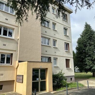 Appartement 4 pièces 115116 €