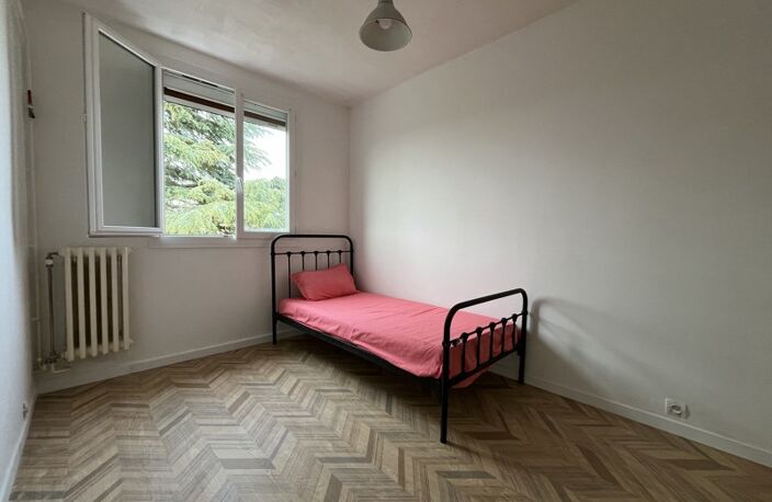 Vente appartement 4 pièces 67 m² Joué-lès-Tours (37300) — photo 4