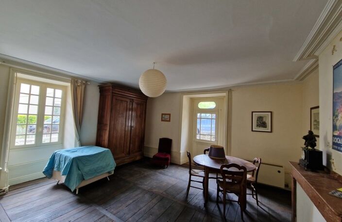 Maison en pierre de 5 pièces principales — photo 2
