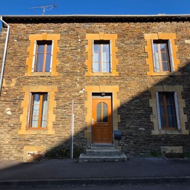 Maison 8 pièces 150000 €