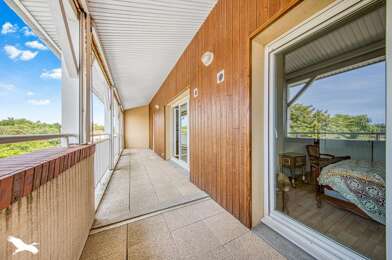 Appartement 4 pièces 299500 €