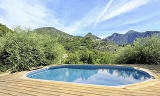 Maison 6 Pièces 167 m² à vendre à Gilette (06830)